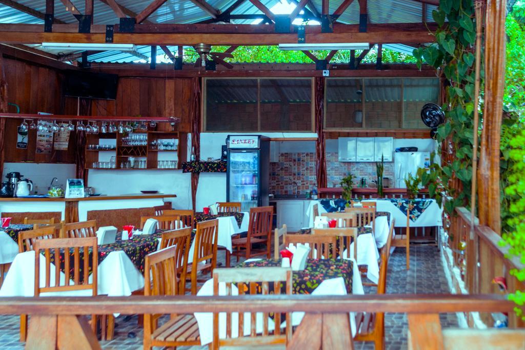 Hotel Utueane Leticia Exterior photo